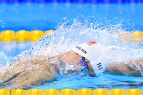 开云官方-2连胜四平八稳，火箭队赢在哪里——新模式延续，乌度卡策略带来巨大回报